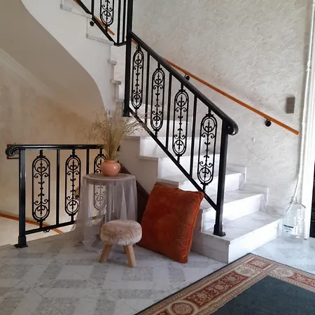 Art House Syros 펜션 *